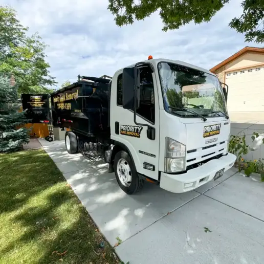Professional garage cleanout services in Denver Colorado
